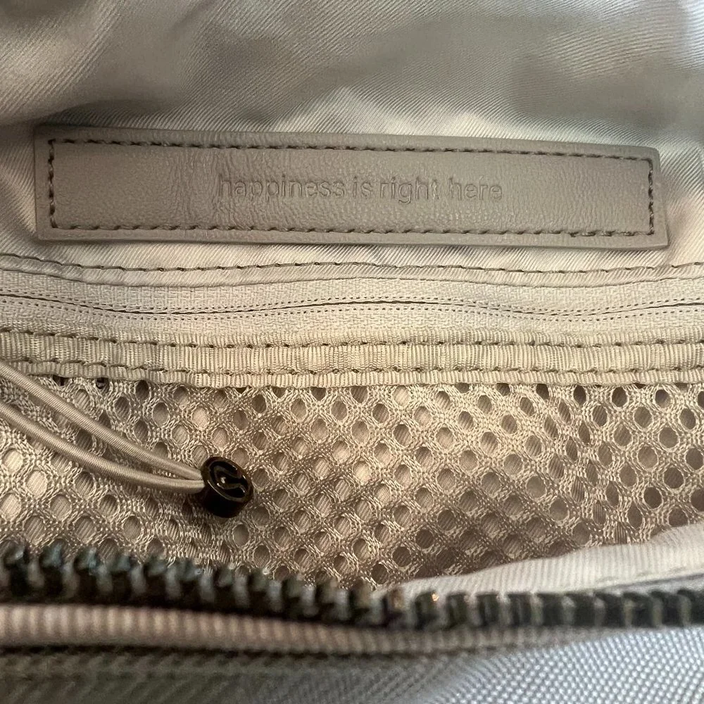 Dark Chrome lululemon Go Lightly Belt Bag - Picture 9 of 11